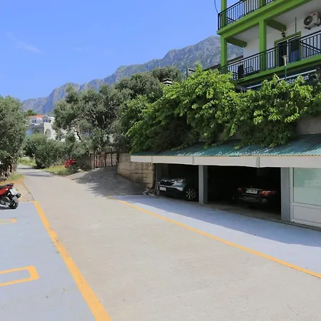 Apartment 2784d Gradac (Split-Dalmatia)